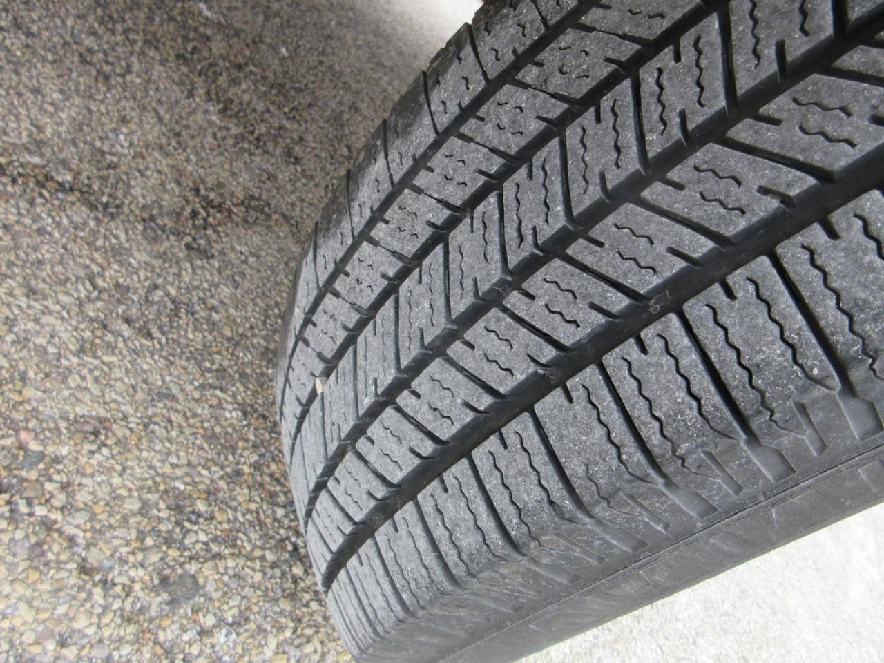 Ford Econoline E-250 2011