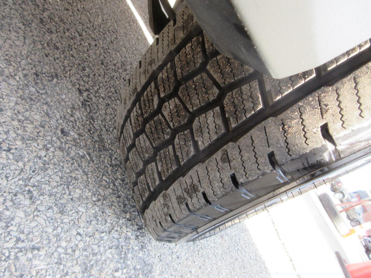 Ford Transit 150 Van Low Roof w/Sliding Pass. 130-in. WB 2017