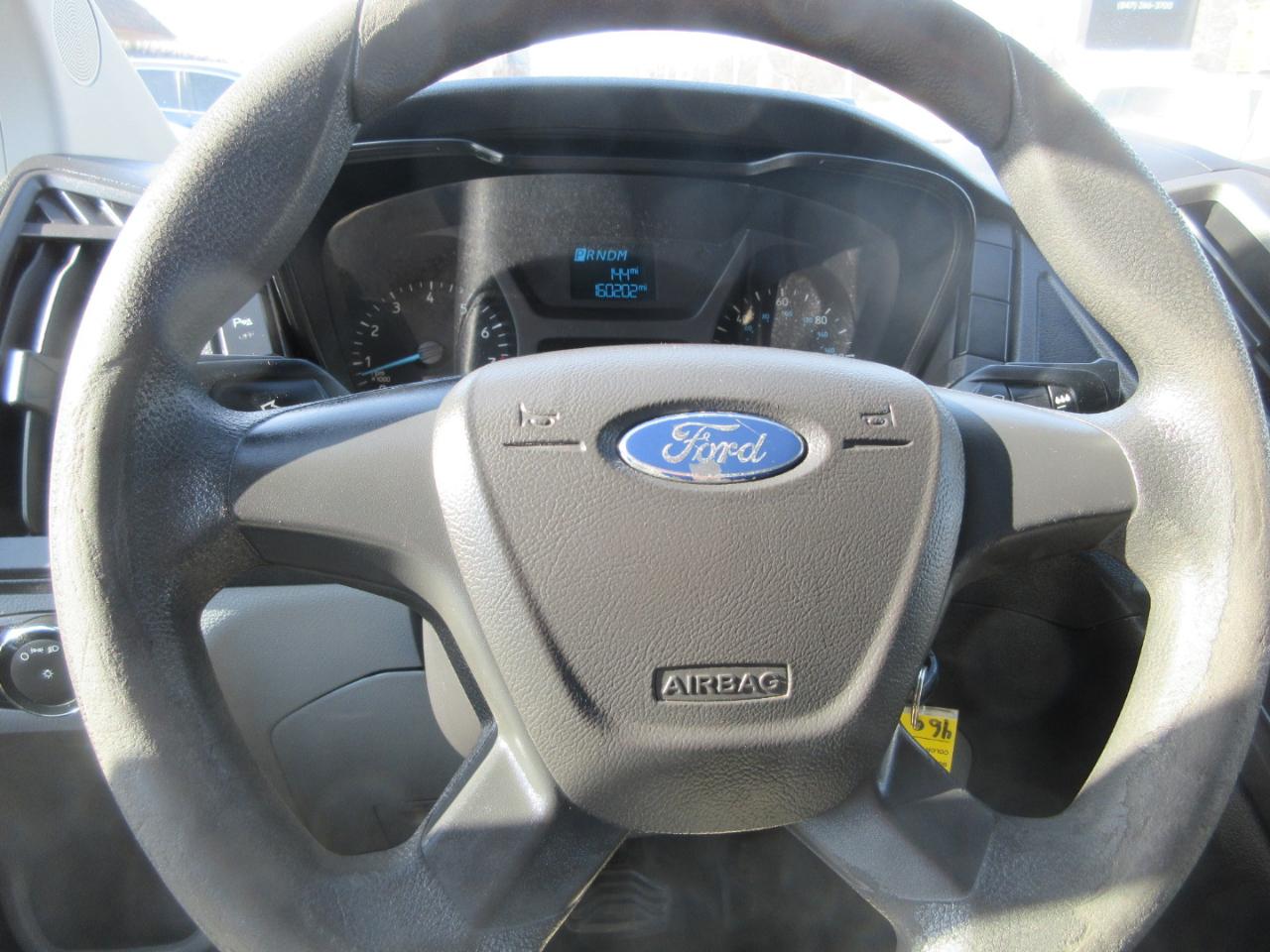 Ford Transit 150 Van Low Roof w/Sliding Pass. 130-in. WB 2017