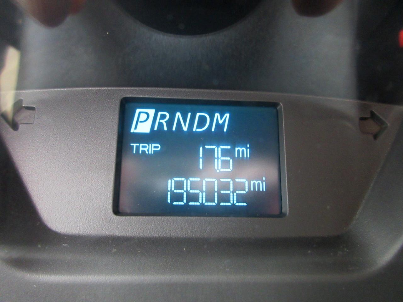 Ford Transit 150 Van Low Roof w/Sliding Pass. 130-in. WB 2015