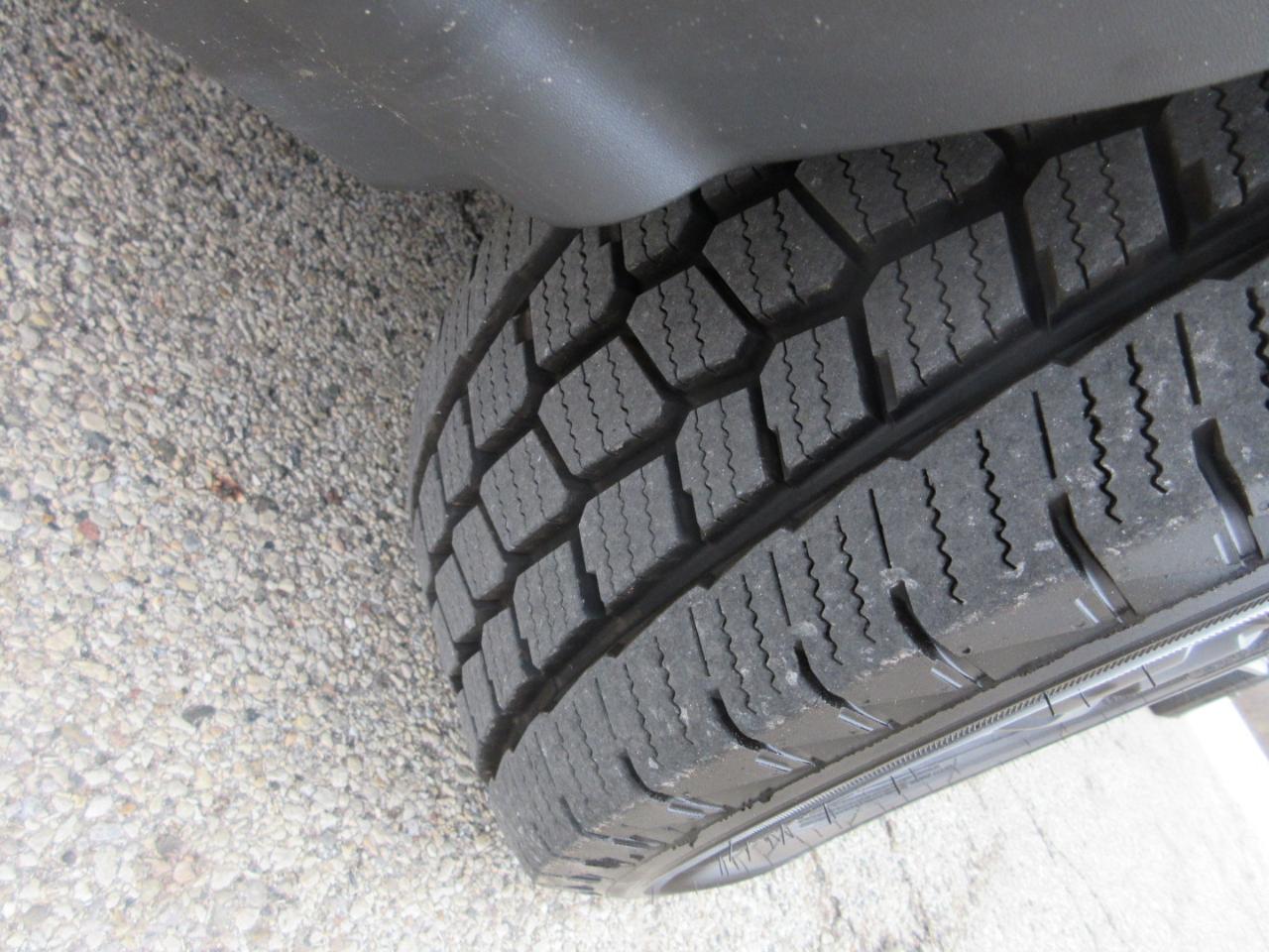 Ford Transit 150 Van Low Roof w/Sliding Pass. 130-in. WB 2015