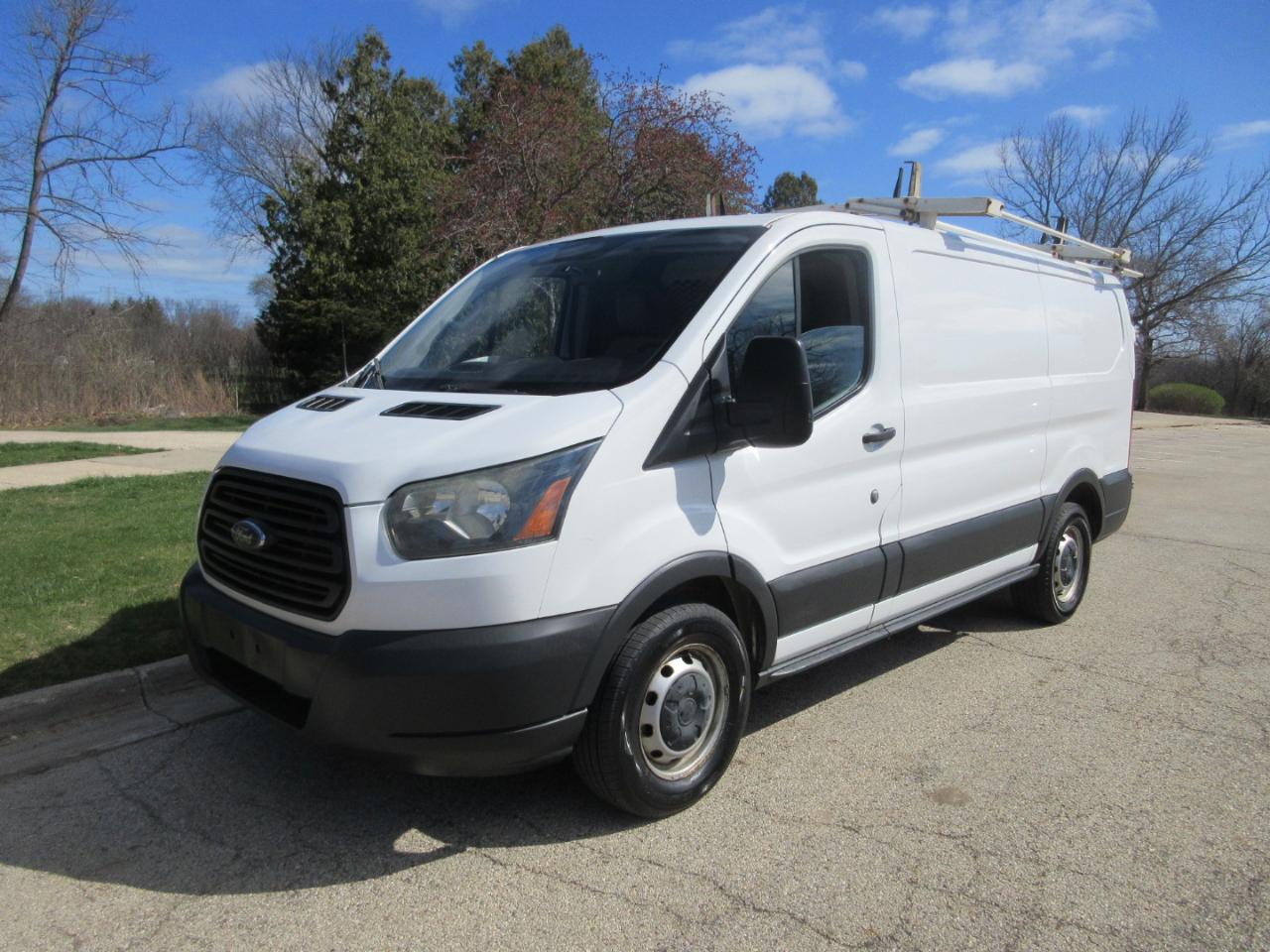 Ford Transit 150 Van Low Roof w/Sliding Pass. 130-in. WB 2015