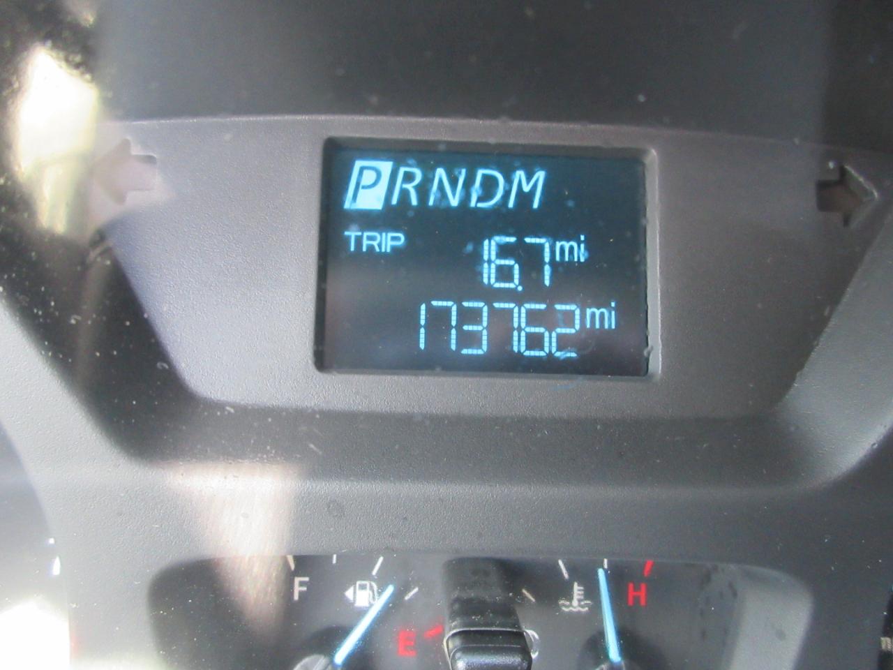 Ford Transit 150 Van Low Roof w/Sliding Pass. 130-in. WB 2015