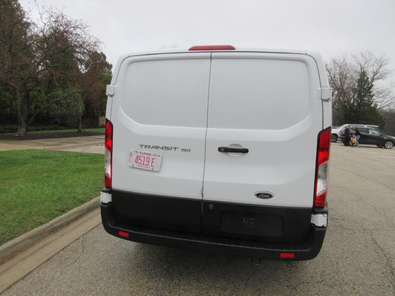 Ford Transit 150 Van Low Roof w/Sliding Pass. 130-in. WB 2020