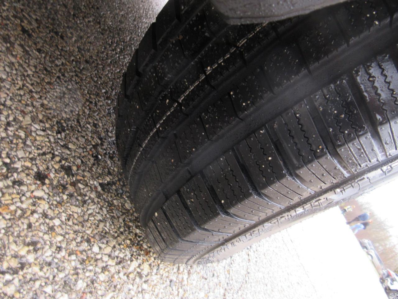 Ford Transit 150 Van Low Roof w/Sliding Pass. 130-in. WB 2020