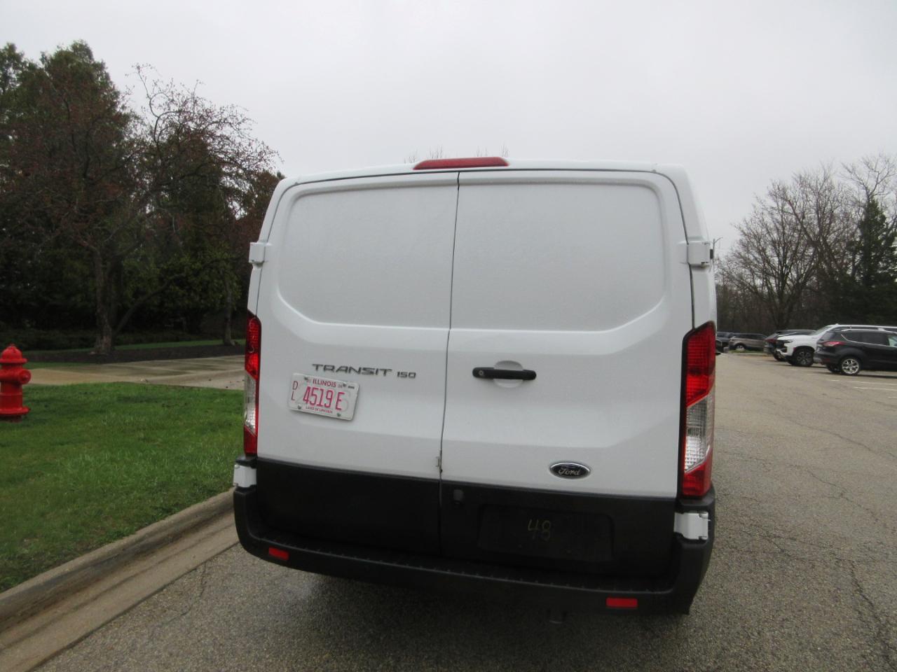 Ford Transit 150 Van Low Roof w/Sliding Pass. 130-in. WB 2020