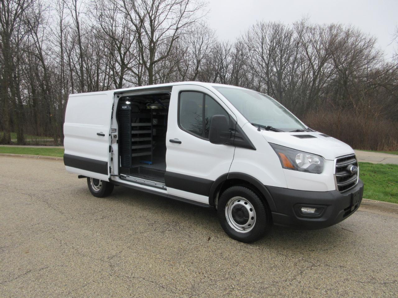 Ford Transit 150 Van Low Roof w/Sliding Pass. 130-in. WB 2020