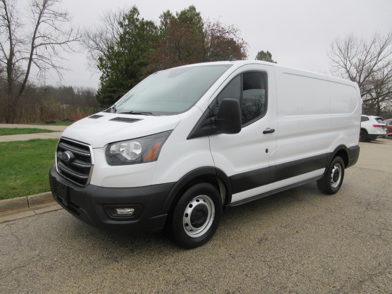 Ford Transit 150 Van Low Roof w/Sliding Pass. 130-in. WB 2020