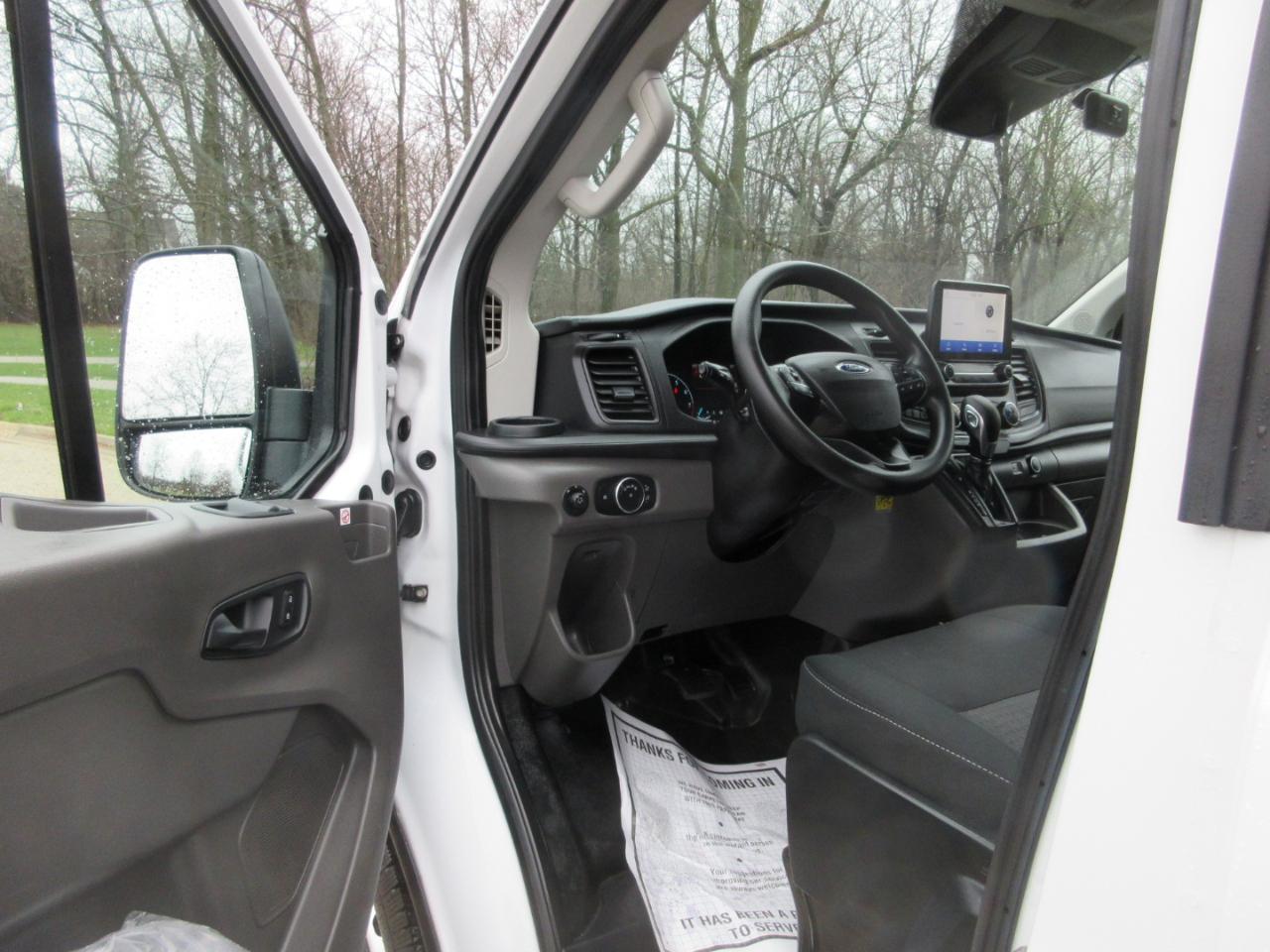 Ford Transit 150 Van Low Roof w/Sliding Pass. 130-in. WB 2020