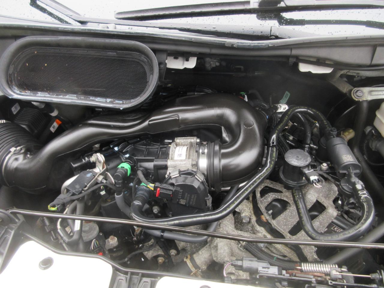 Ford Transit 150 Van Low Roof w/Sliding Pass. 130-in. WB 2020