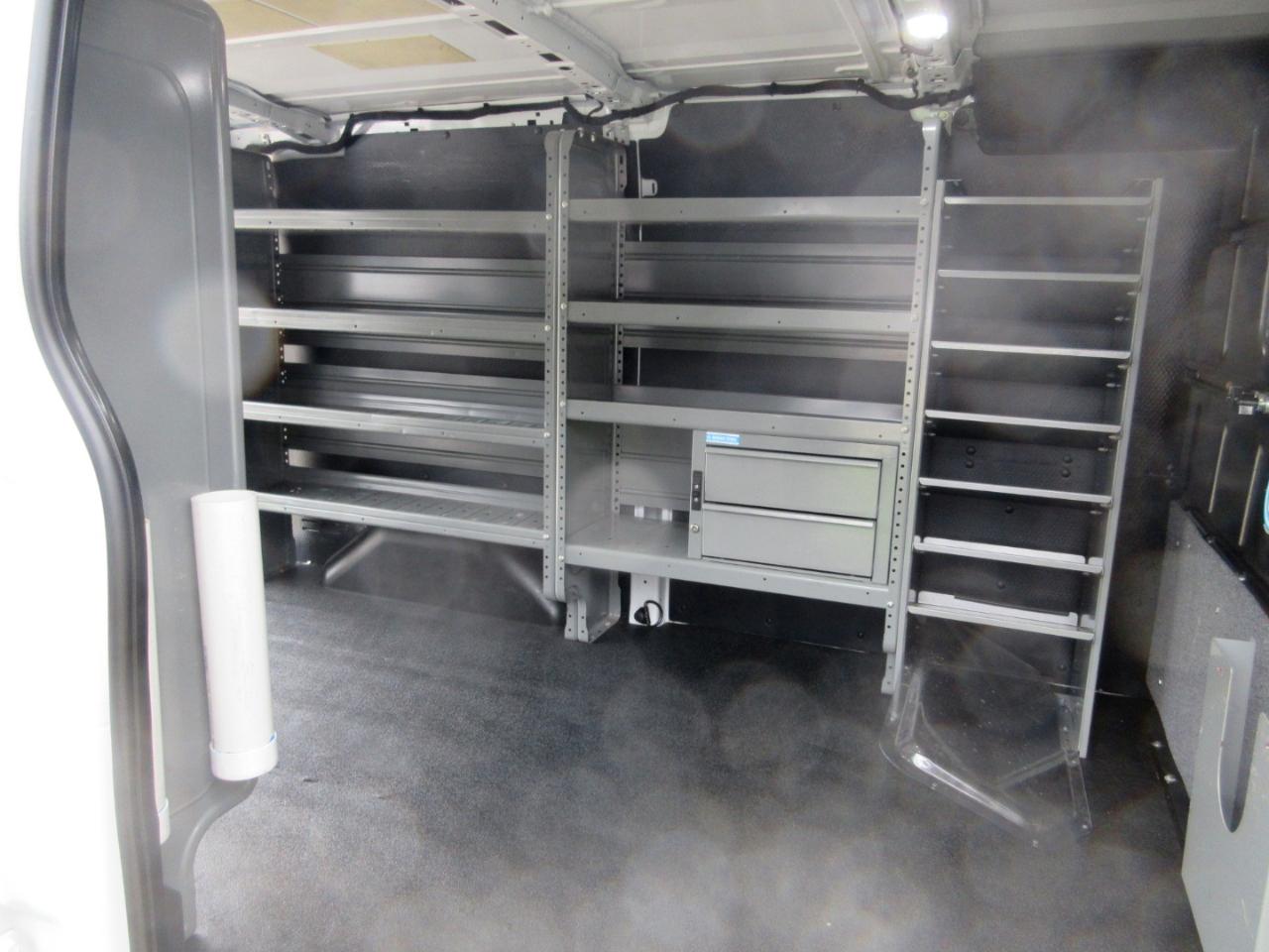 Ford Transit T-250 130" Low Rf 9000 GVWR Swing-Out RH Dr 2019