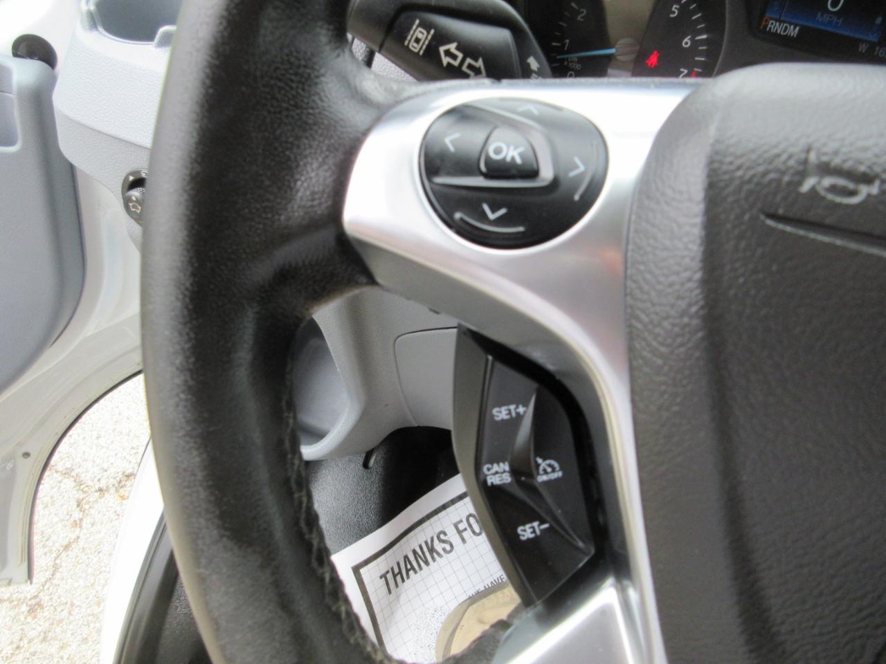 Ford Transit T-250 130" Low Rf 9000 GVWR Swing-Out RH Dr 2019