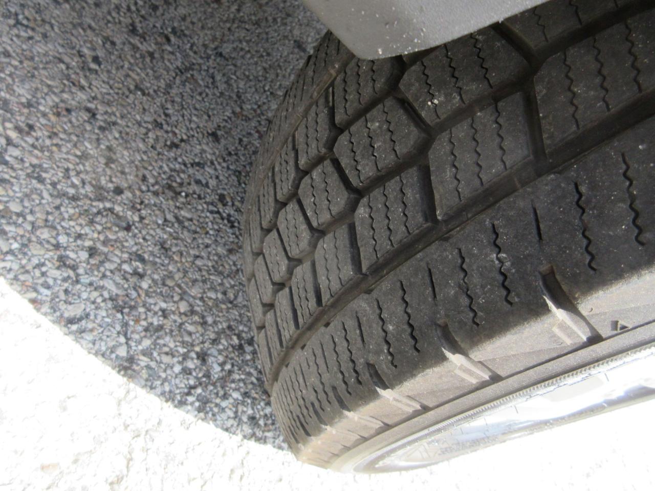 Ford Transit Cargo Van T-250 148" Med Rf 9000 GVWR Sliding RH Dr 2015