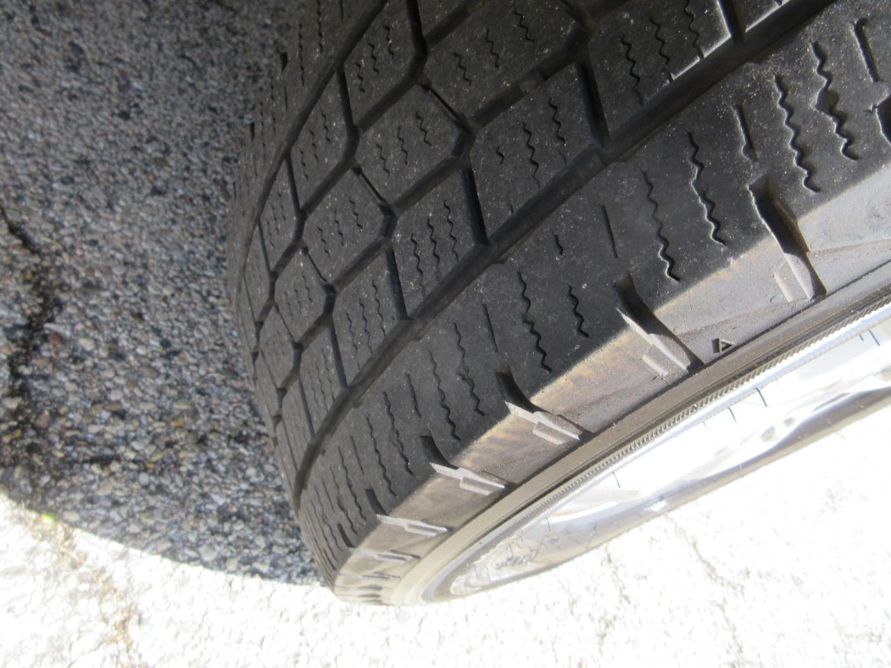 Ford Transit Cargo Van T-250 148" Med Rf 9000 GVWR Sliding RH Dr 2015