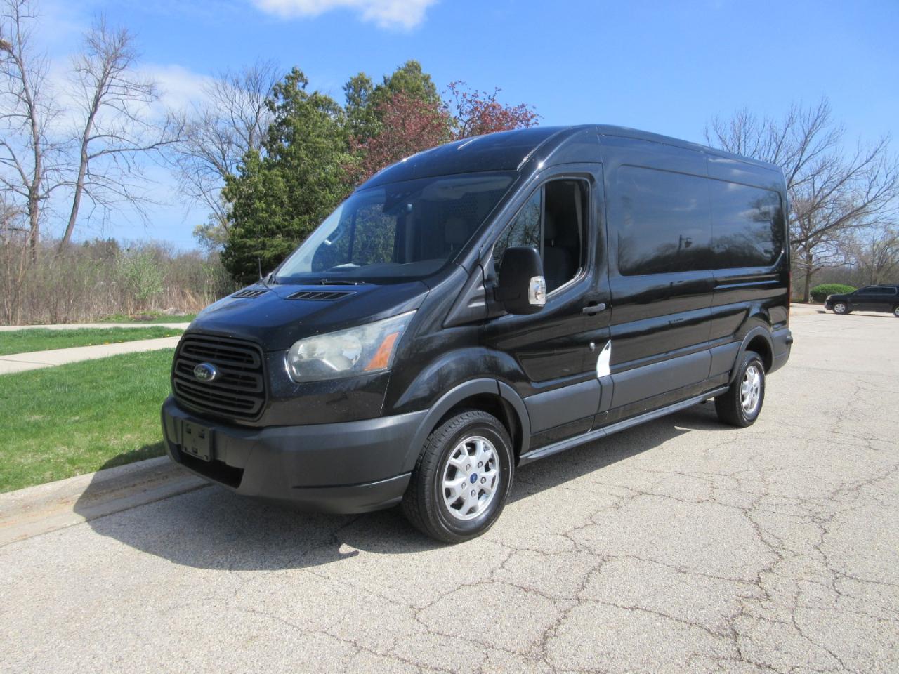 Ford Transit Cargo Van T-250 148" Med Rf 9000 GVWR Sliding RH Dr 2015