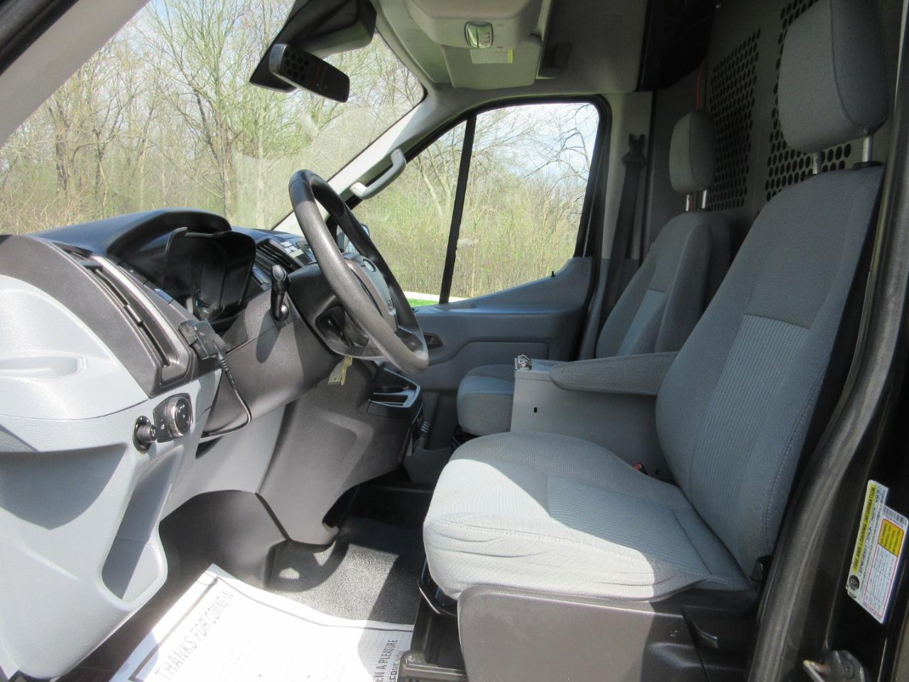 Ford Transit Cargo Van T-250 148" Med Rf 9000 GVWR Sliding RH Dr 2015