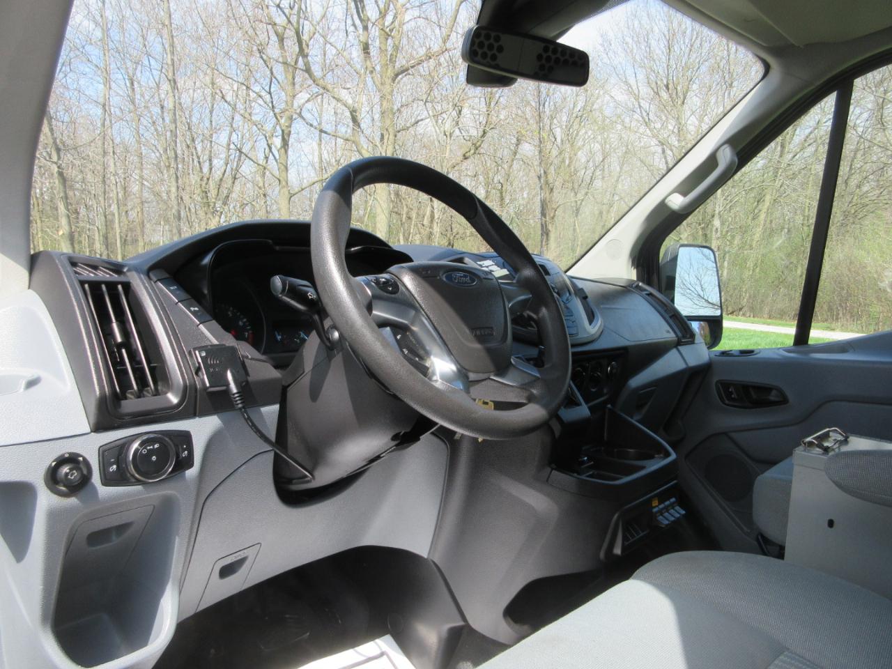 Ford Transit Cargo Van T-250 148" Med Rf 9000 GVWR Sliding RH Dr 2015