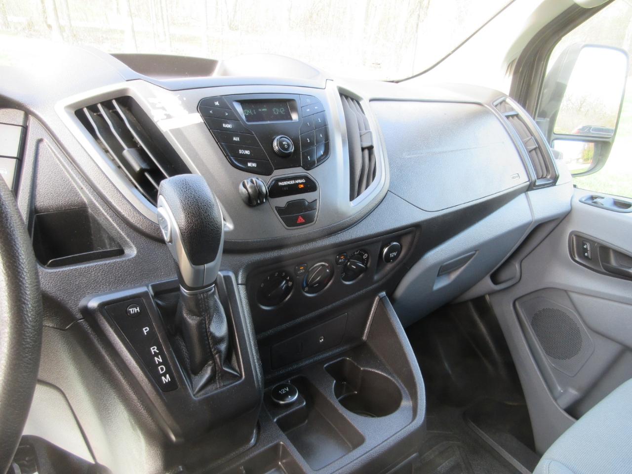 Ford Transit Cargo Van T-250 148" Med Rf 9000 GVWR Sliding RH Dr 2015