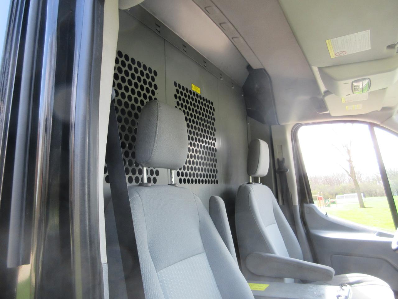 Ford Transit Cargo Van T-250 148" Med Rf 9000 GVWR Sliding RH Dr 2015