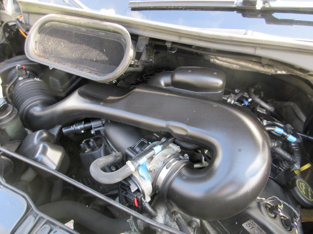 Ford Transit Cargo Van T-250 148" Med Rf 9000 GVWR Sliding RH Dr 2015