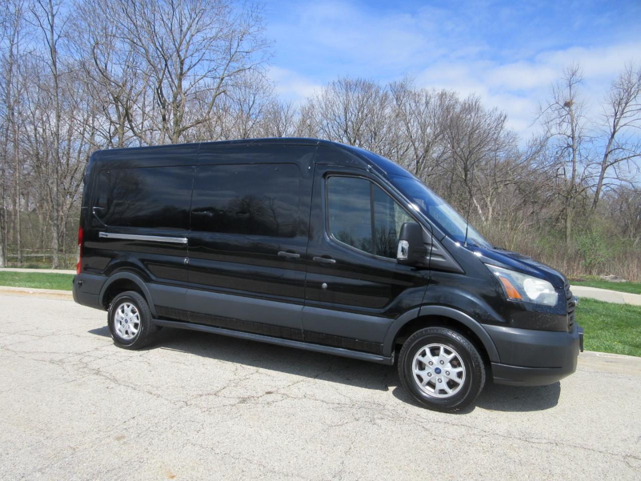 Ford Transit Cargo Van T-250 148" Med Rf 9000 GVWR Sliding RH Dr 2015