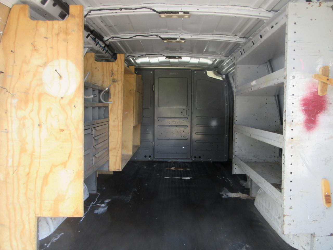 Chevrolet Express Cargo Van RWD 2500 135" 2019