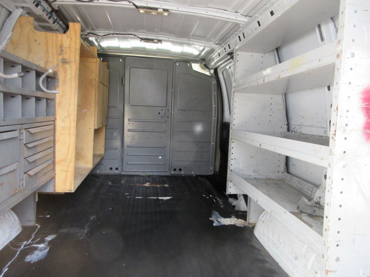 Chevrolet Express Cargo Van RWD 2500 135" 2019