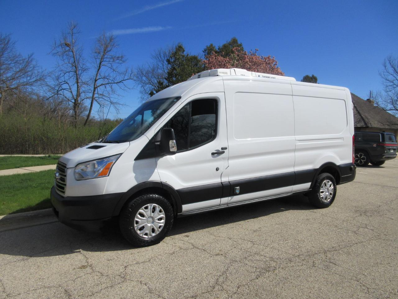 Ford Transit Van T-350 148" Med Rf 9500 GVWR Sliding RH Dr 2019