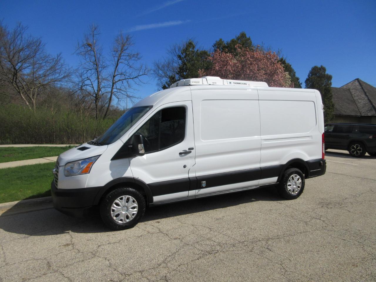 Ford Transit Van T-350 148" Med Rf 9500 GVWR Sliding RH Dr 2019