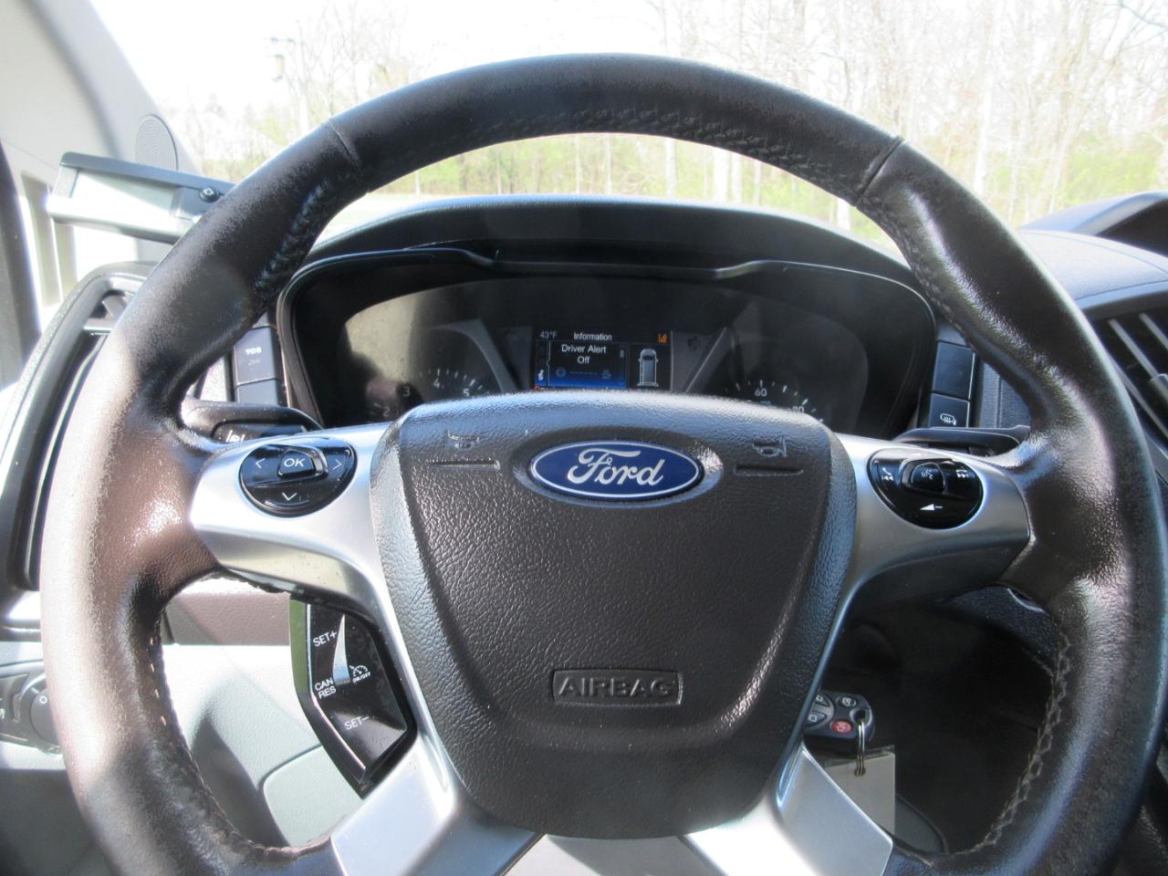 Ford Transit Van T-350 148" Med Rf 9500 GVWR Sliding RH Dr 2019