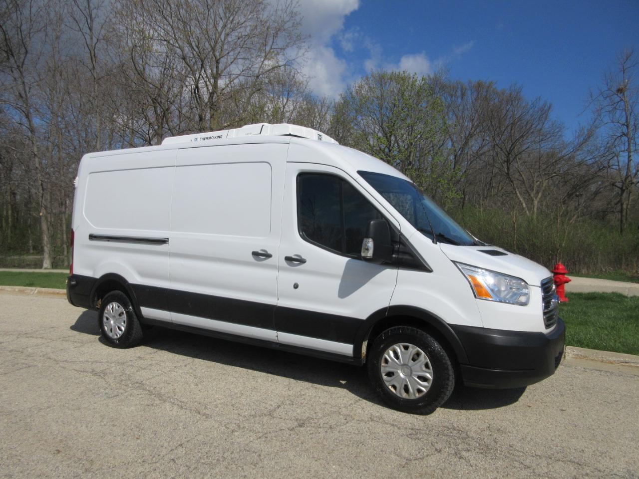 Ford Transit Van T-350 148" Med Rf 9500 GVWR Sliding RH Dr 2019