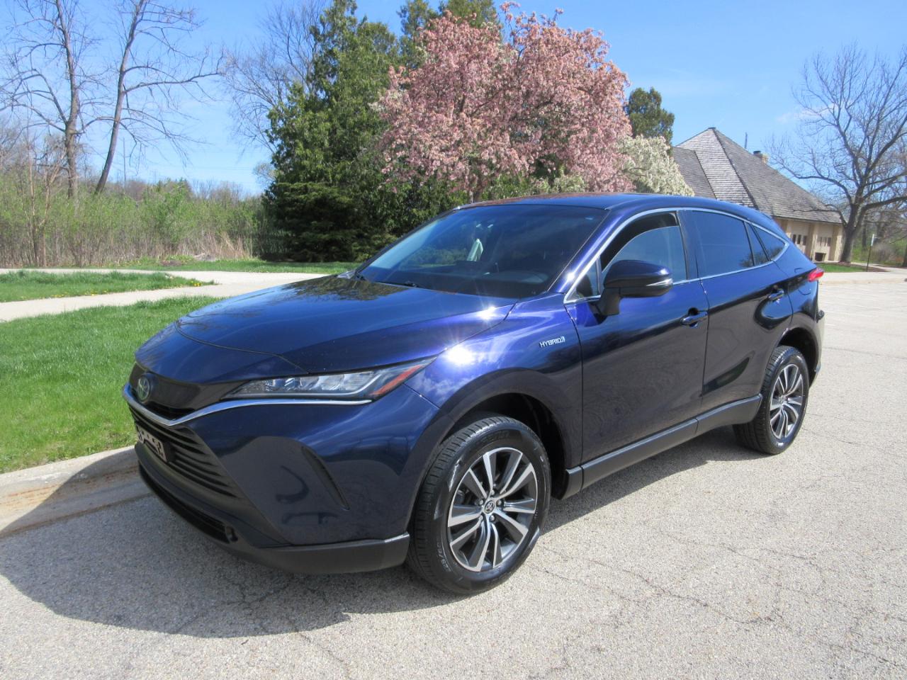 Toyota Venza LE AWD (Natl) 2021