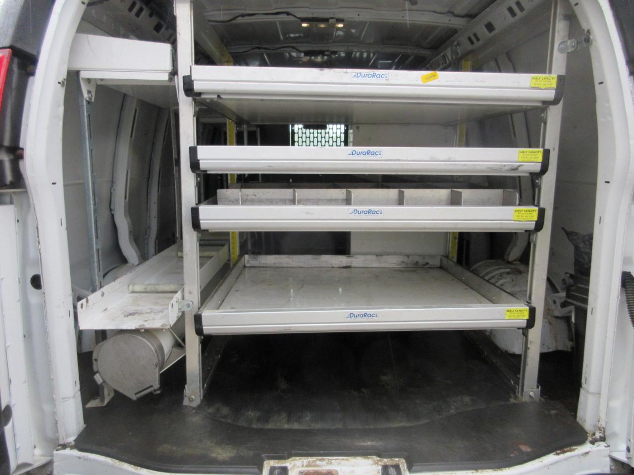 Chevrolet Express Cargo Van RWD 2500 135" 2017