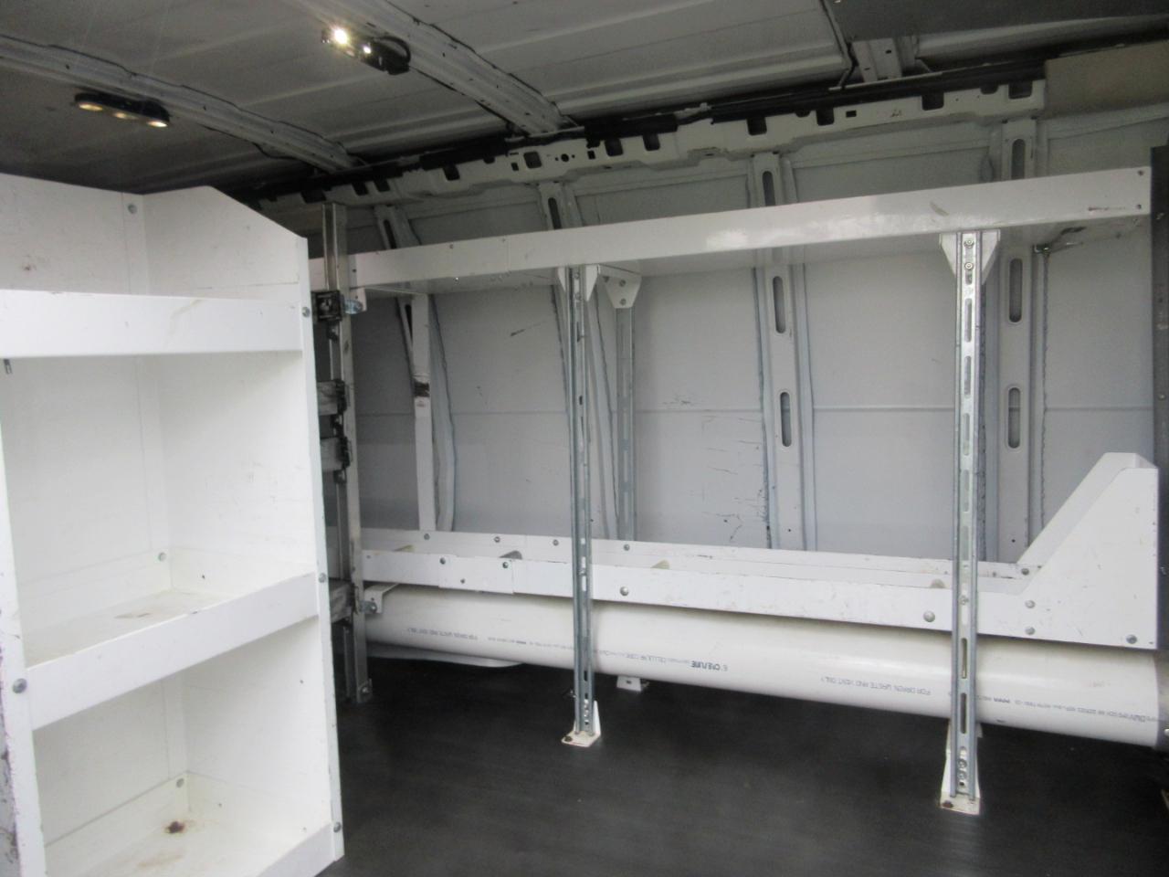 Chevrolet Express Cargo Van RWD 2500 135" 2017