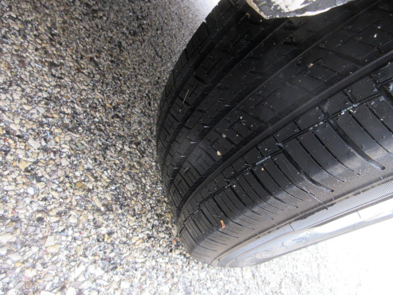 Ford Transit Van T-250 148" Med Rf 9000 GVWR Sliding RH Dr 2017