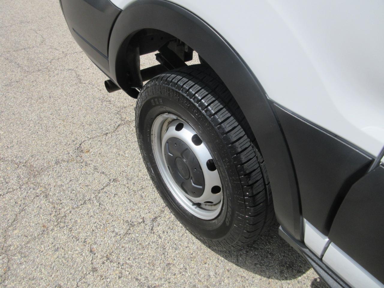 Ford Transit Cargo Van T-250 130" Low Rf 9070 GVWR RWD 2020