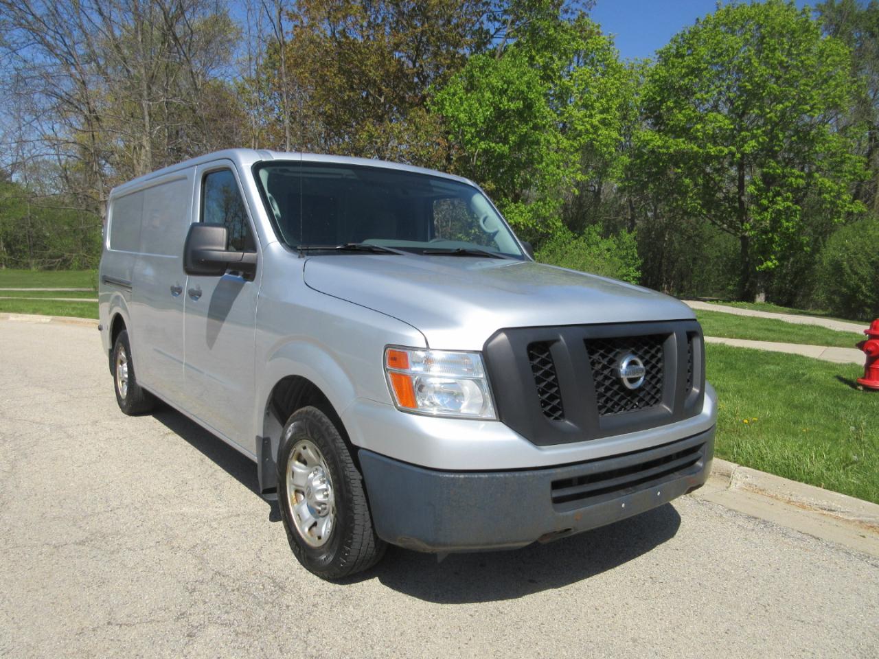 Nissan NV Standard Roof 2500 V6 SV 2016