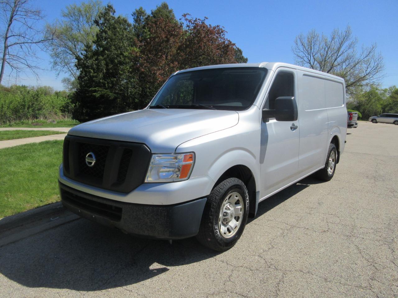 Nissan NV Standard Roof 2500 V6 SV 2016