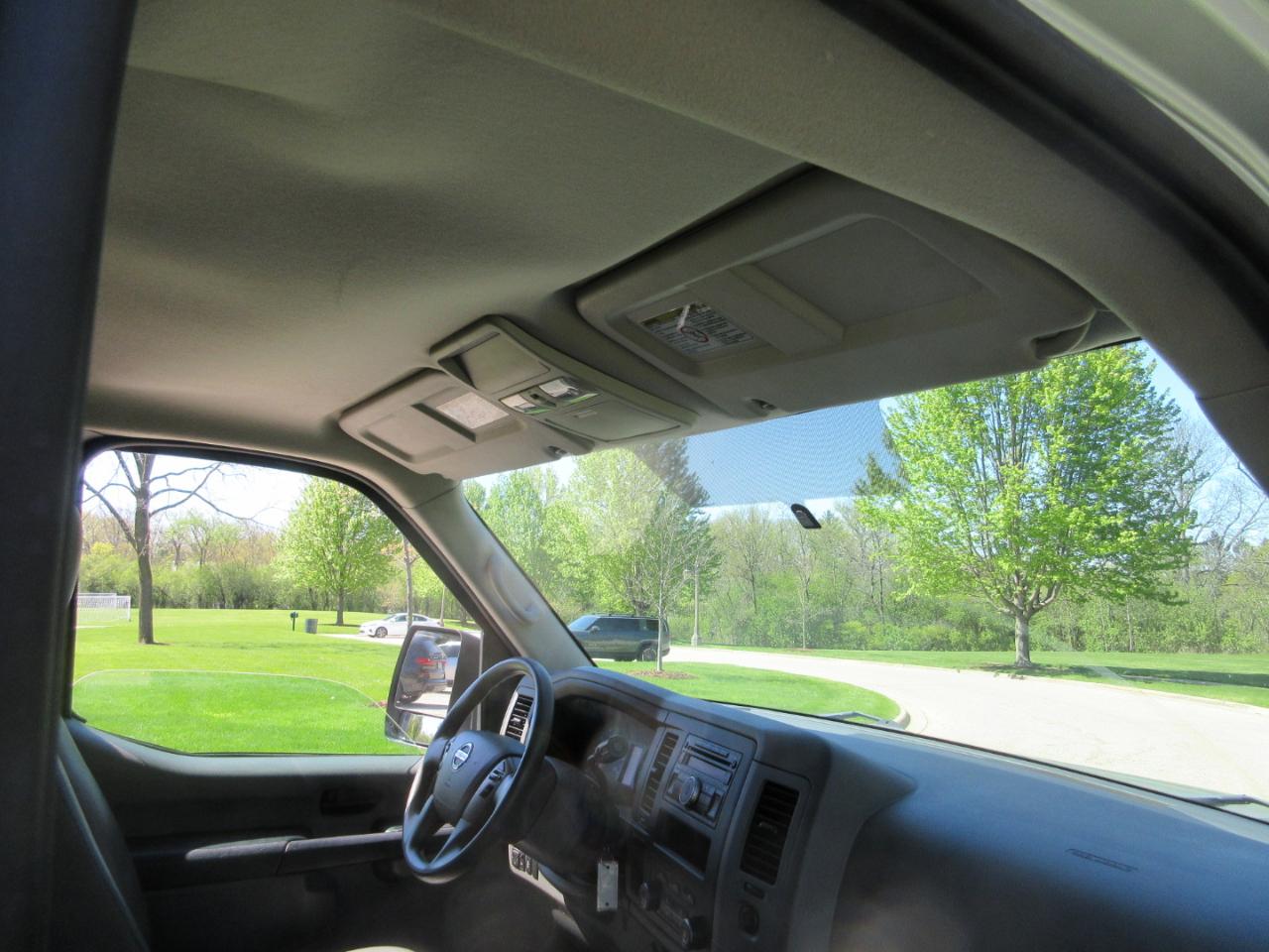 Nissan NV Standard Roof 2500 V6 SV 2016