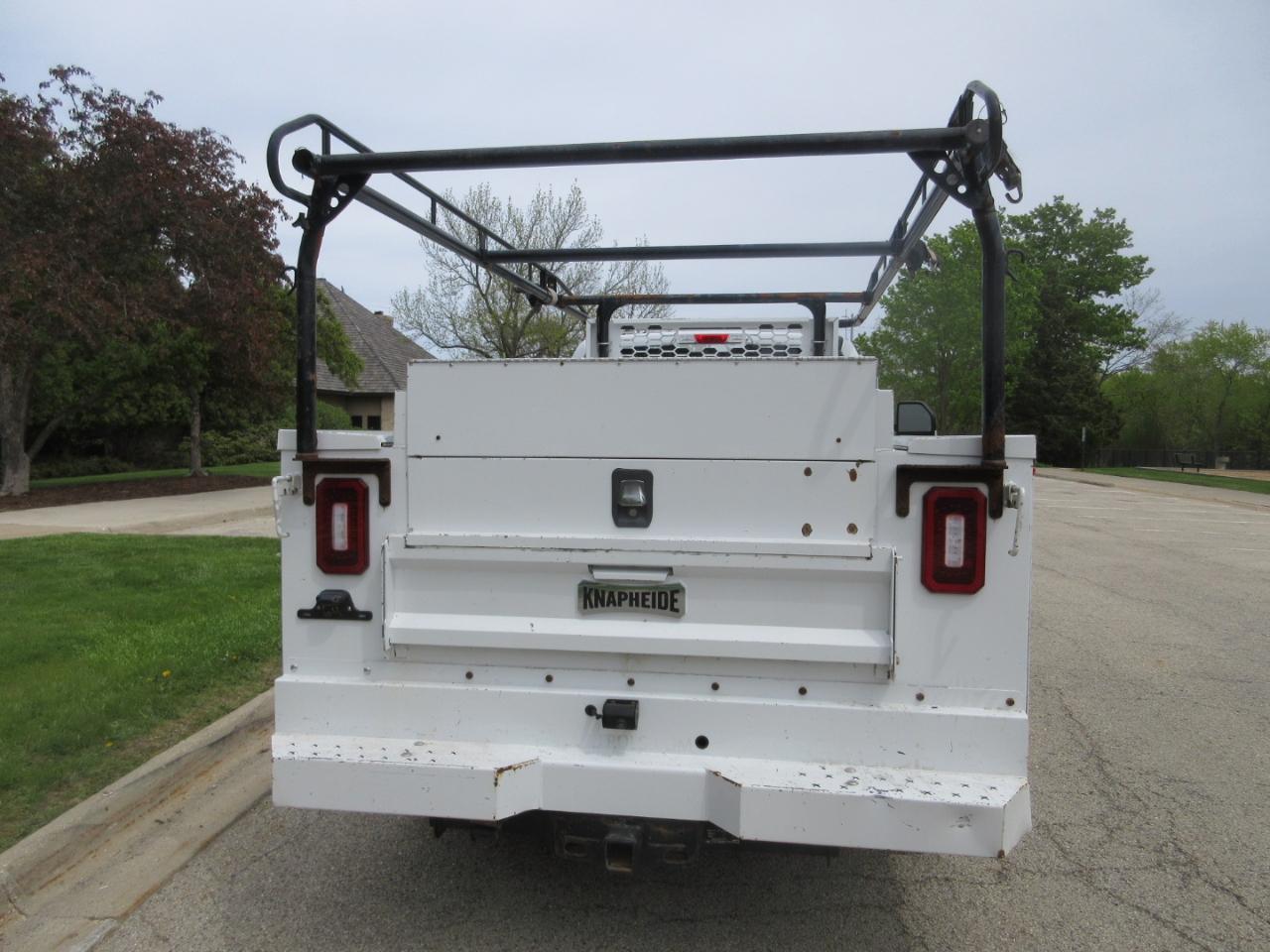 Ford Super Duty F-350 SRW XLT 2WD Reg Cab 8' Box 2018