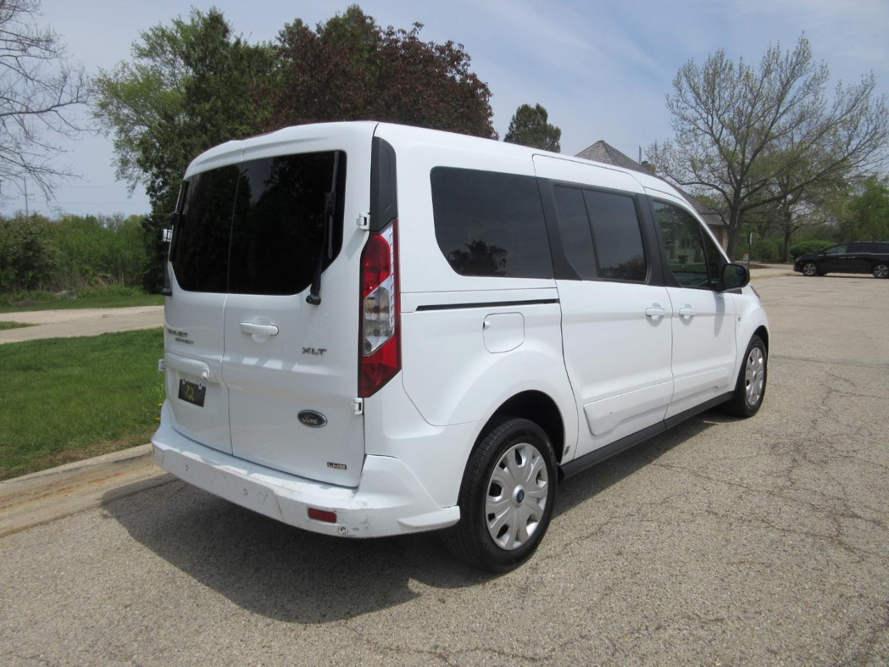Ford Transit Connect Wagon XLT LWB w/Rear Symmetrical Doors 2022
