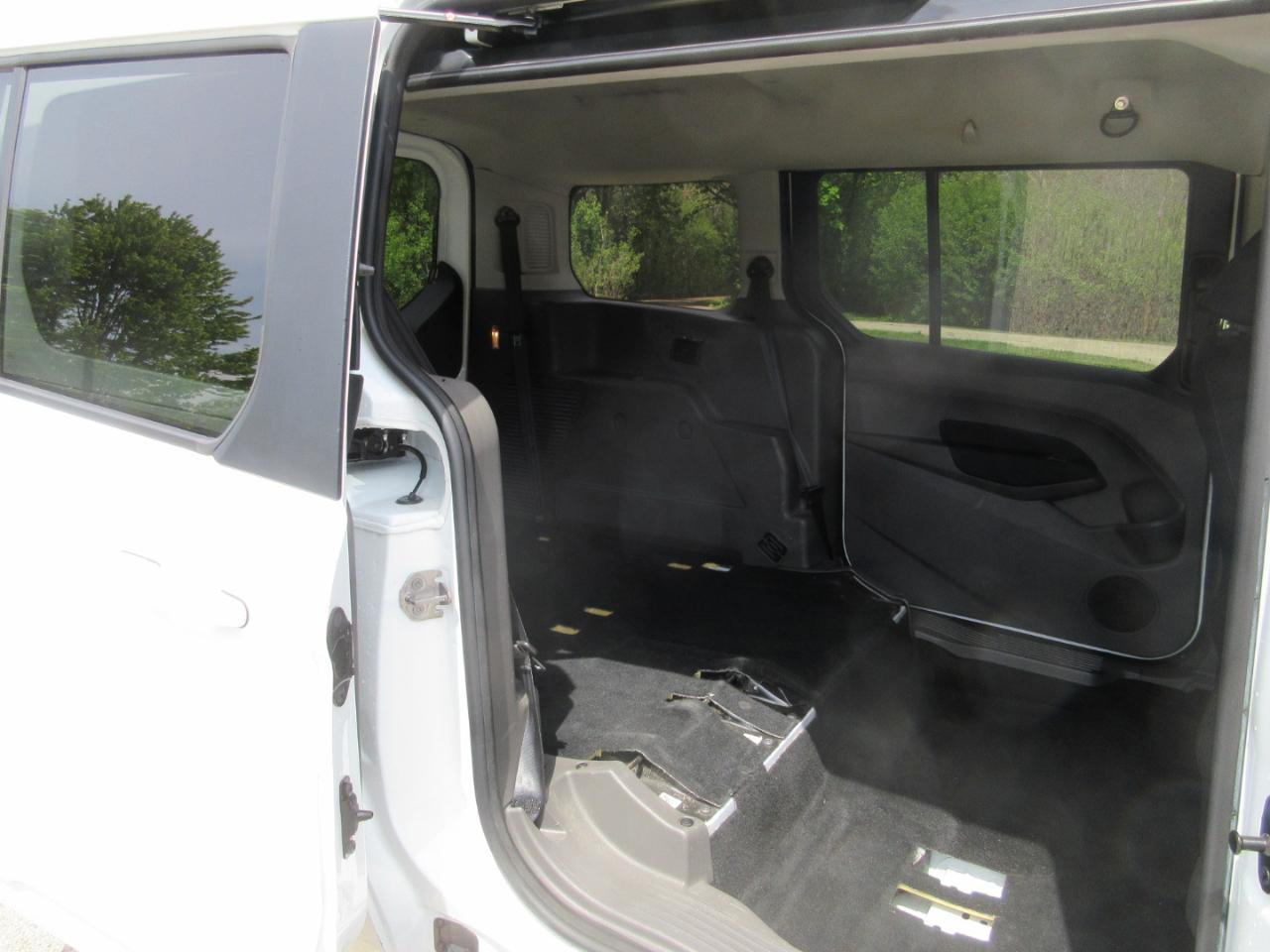 Ford Transit Connect Wagon XLT LWB w/Rear Symmetrical Doors 2022
