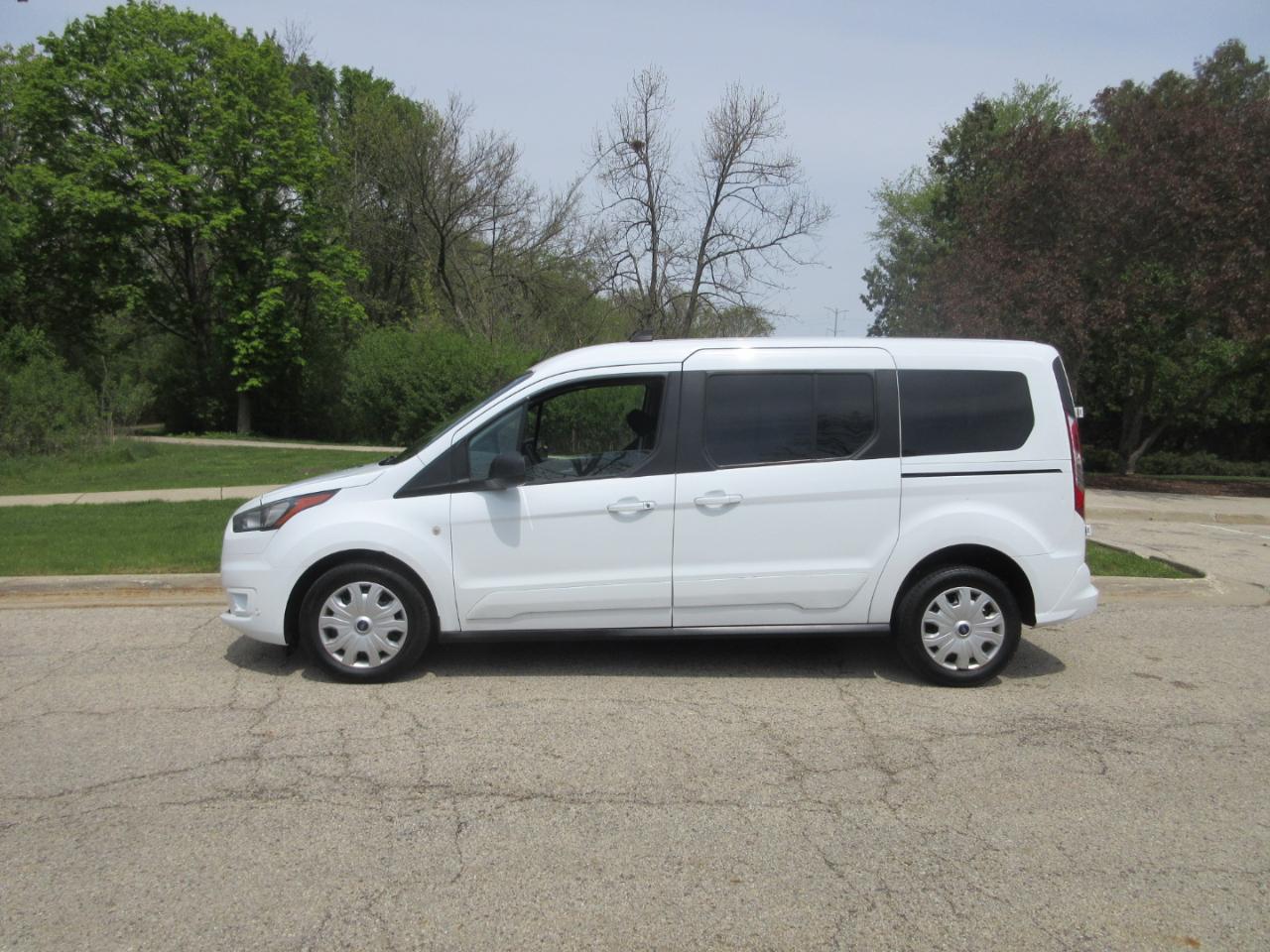 Ford Transit Connect Wagon XLT LWB w/Rear Symmetrical Doors 2022