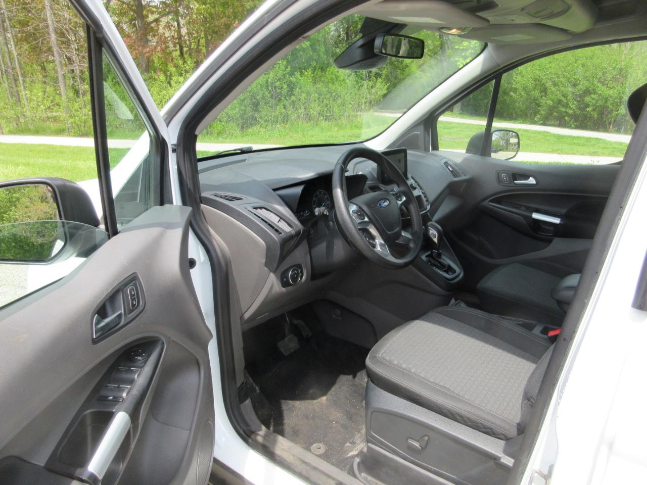Ford Transit Connect Wagon XLT LWB w/Rear Symmetrical Doors 2022