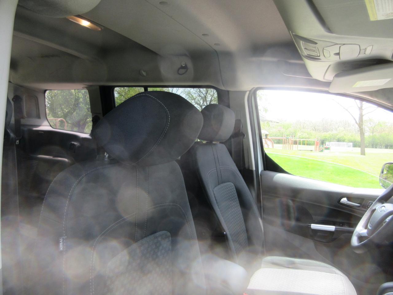 Ford Transit Connect Wagon XLT LWB w/Rear Symmetrical Doors 2022