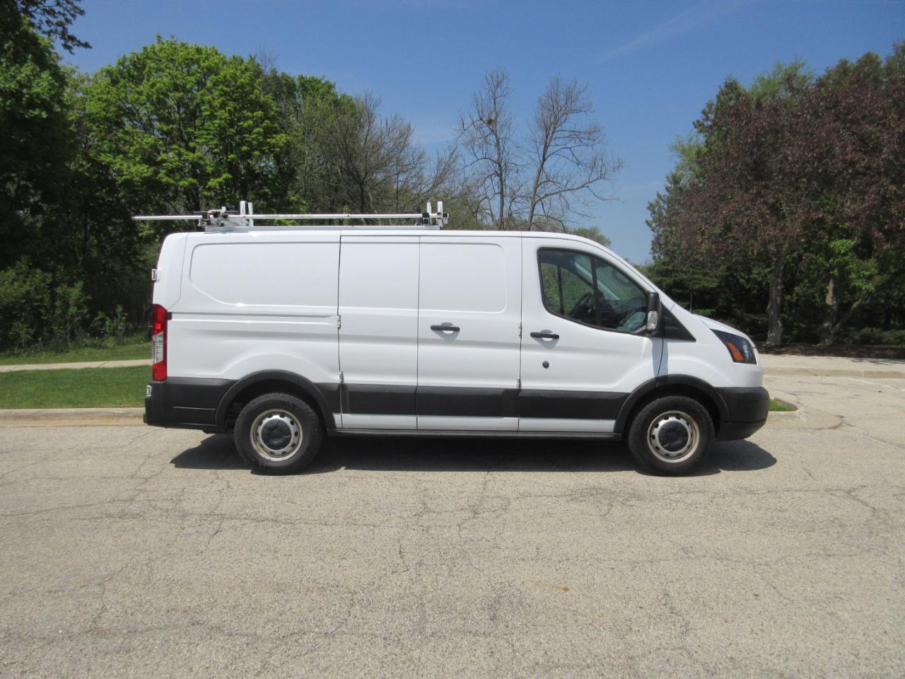 Ford Transit Van T-150 130" Low Rf 8600 GVWR Swing-Out RH Dr 2019