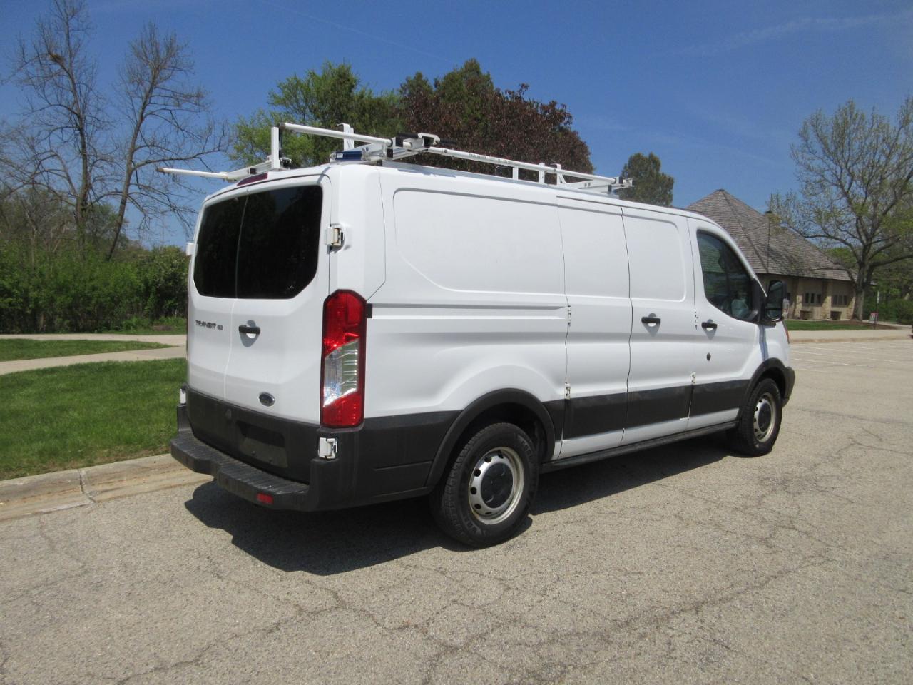 Ford Transit Van T-150 130" Low Rf 8600 GVWR Swing-Out RH Dr 2019