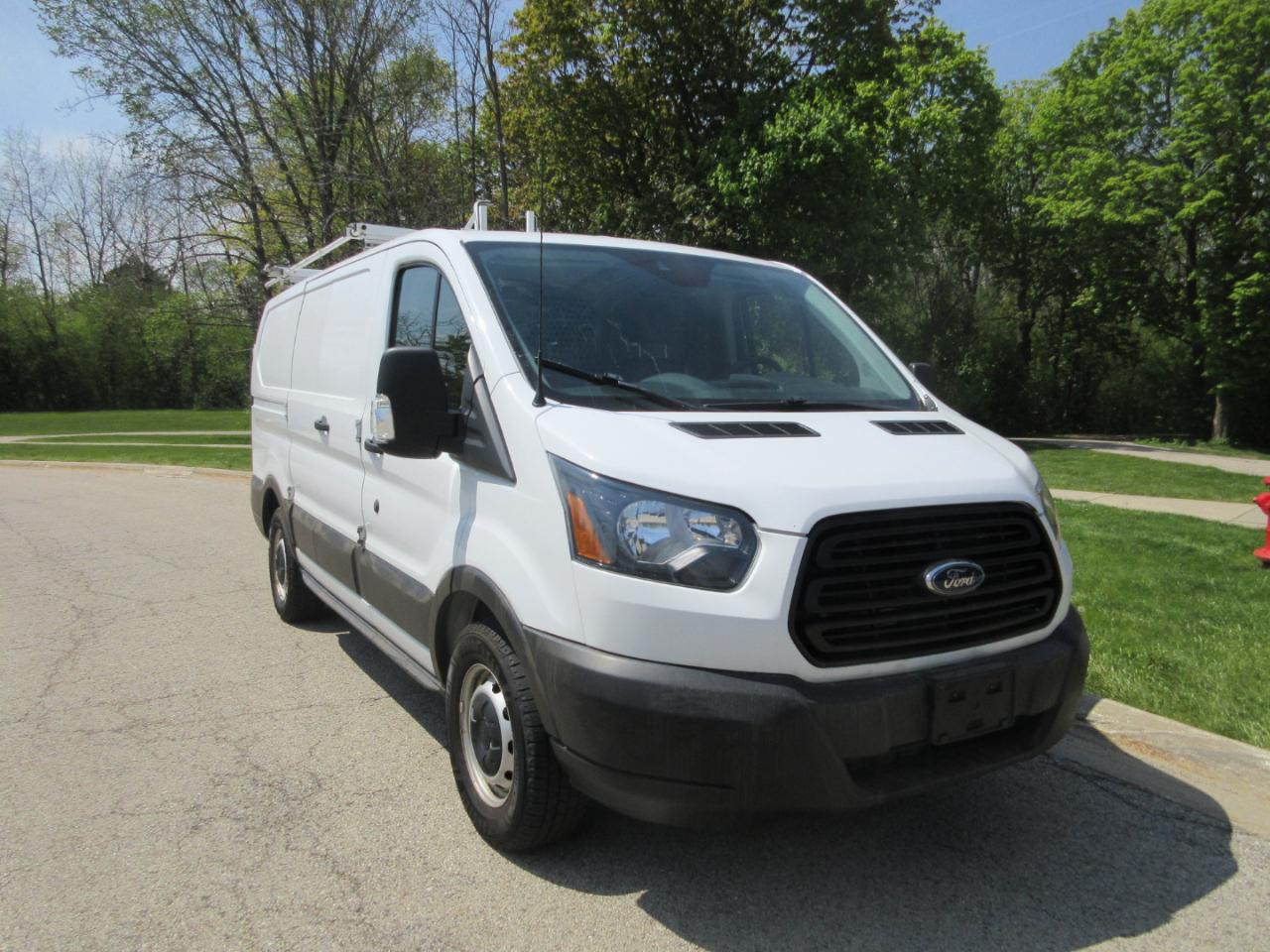 Ford Transit Van T-150 130" Low Rf 8600 GVWR Swing-Out RH Dr 2019