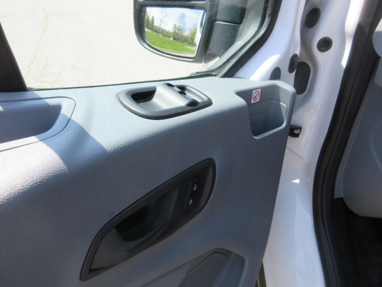 Ford Transit Van T-150 130" Low Rf 8600 GVWR Swing-Out RH Dr 2019