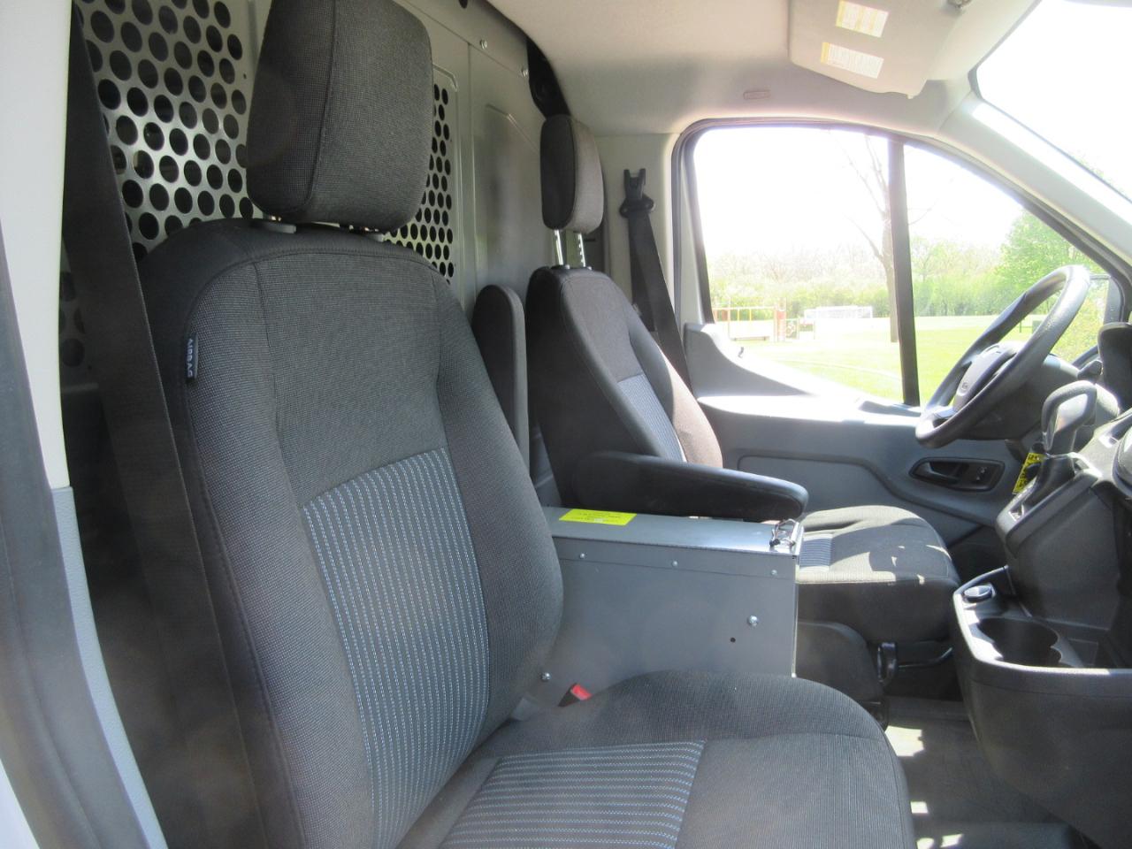 Ford Transit Van T-150 130" Low Rf 8600 GVWR Swing-Out RH Dr 2019